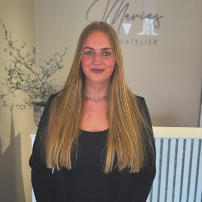 Friseurin bei Maries Haaratelier in Herford Hiddenhausen